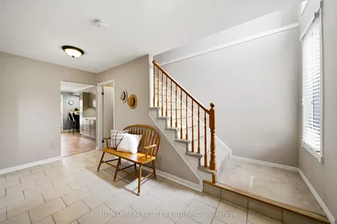 3124 Driftwood Drive Burlington ON L7M 3C9