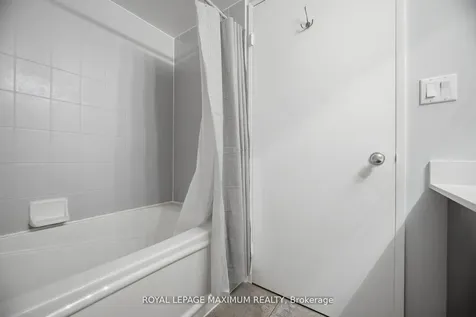 200 Manitoba Street Toronto ON M8Y 3Y9