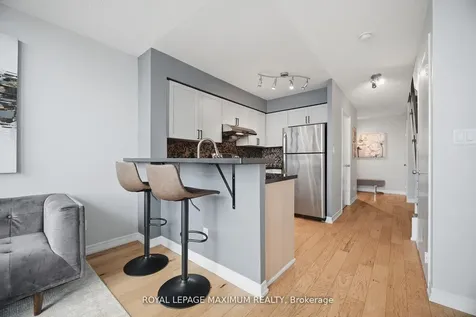 200 Manitoba Street Toronto ON M8Y 3Y9