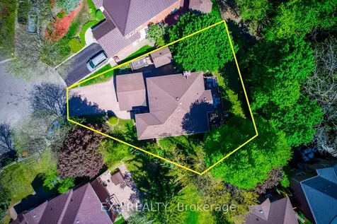 20 London Lane Brampton ON L6S 5V5
