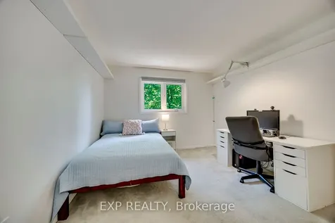 20 London Lane Brampton ON L6S 5V5