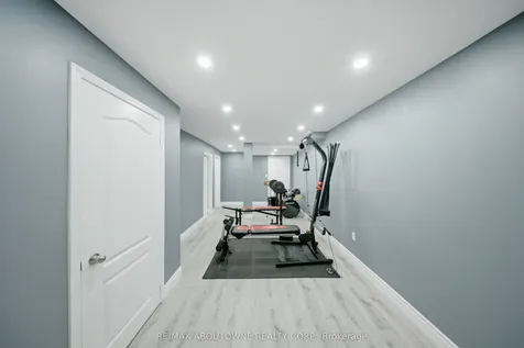 3071 Jenn Avenue Burlington ON L7M 0C7