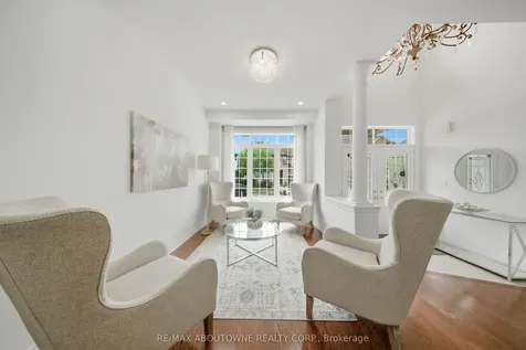 3071 Jenn Avenue Burlington ON L7M 0C7