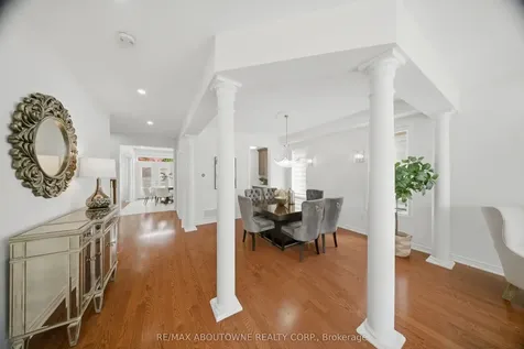 3071 Jenn Avenue Burlington ON L7M 0C7