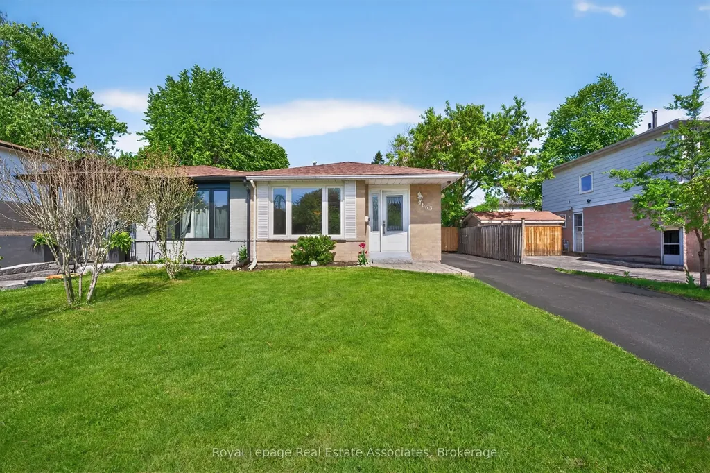 2663 Widemarr Road Mississauga ON L5J 1M5