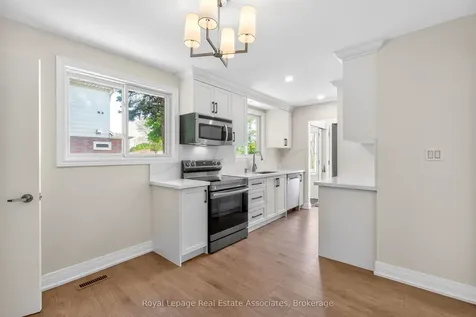 2663 Widemarr Road Mississauga ON L5J 1M5
