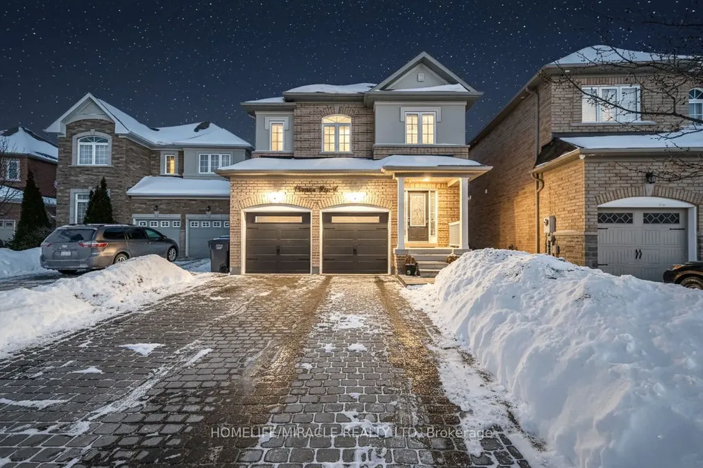 4 Templeton Court Brampton ON L6P 3B2
