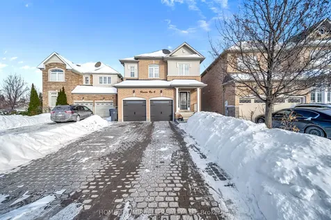 4 Templeton Court Brampton ON L6P 3B2