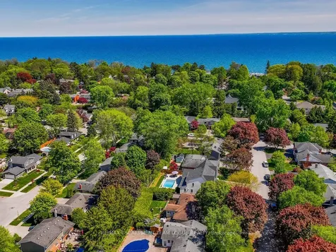 227 Tuck Drive Burlington ON L7L 2P9