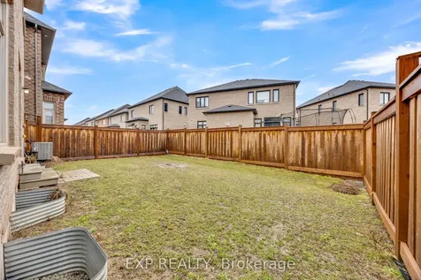 34 Carnegie Drive Oakville ON L6H 0V8