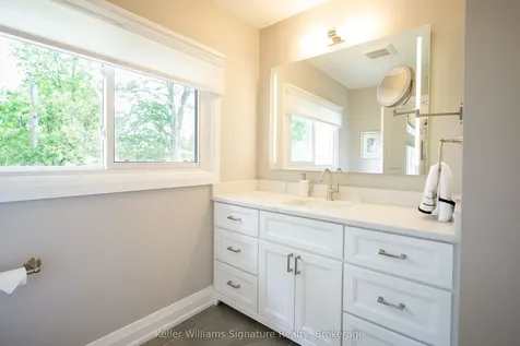 503 Wicklow Road Burlington ON L7L 2J1