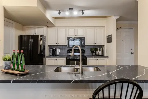 391 Plains Road E Burlington ON L7T 4M2