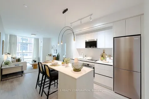 2485 Eglinton Avenue W Mississauga ON L5M 2T1
