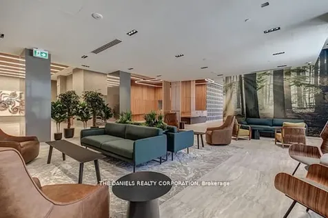 2485 Eglinton Avenue W Mississauga ON L5M 2T1