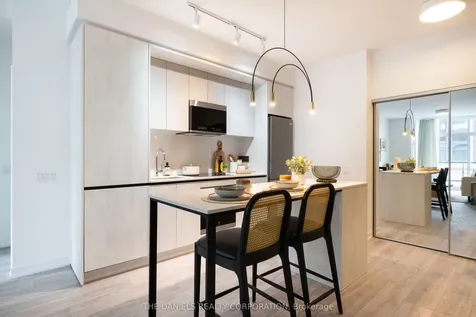 2485 Eglinton Avenue W Mississauga ON L5M 2T1