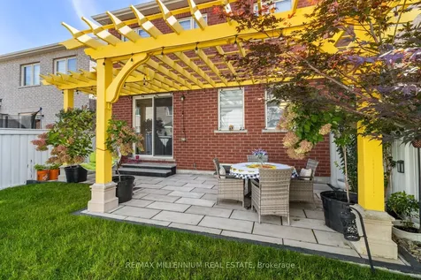 6 Trentonian Street Brampton ON L6R 3W2