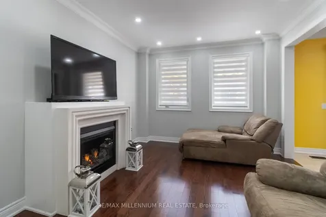6 Trentonian Street Brampton ON L6R 3W2