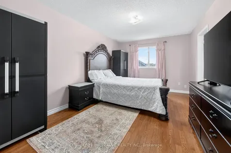 700 Rossellini Drive Mississauga ON L5W 1L1