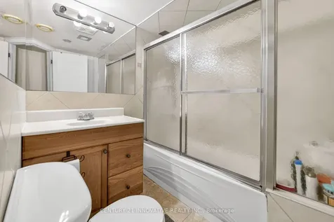 700 Rossellini Drive Mississauga ON L5W 1L1