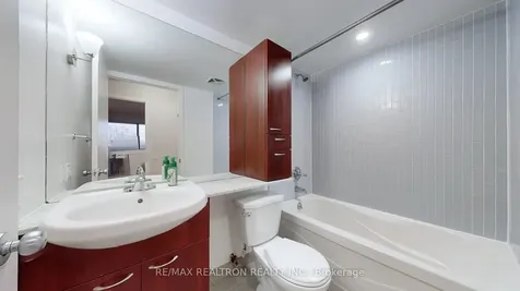 1050 The Queensway Avenue Toronto ON M8Z 0A8