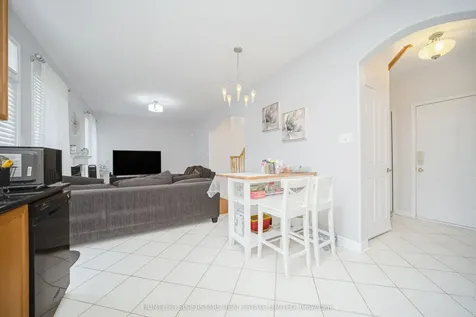 3836 Baycroft Drive Mississauga ON L5N 8J5