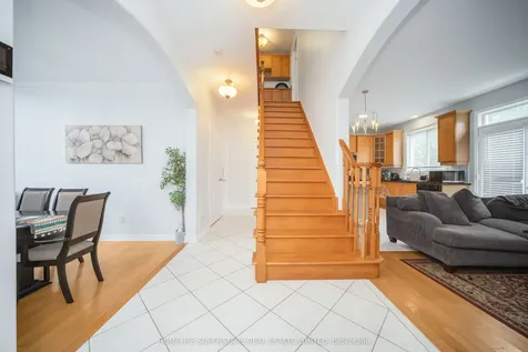 3836 Baycroft Drive Mississauga ON L5N 8J5