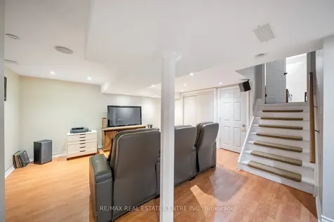 1684 Vaughan Drive Caledon ON L7K 1C5