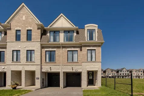 1401 Almonte Drive Burlington ON L7P 0V8