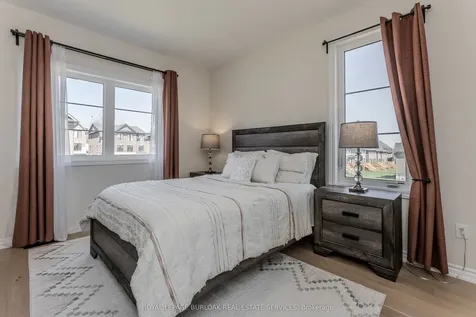 1401 Almonte Drive Burlington ON L7P 0V8