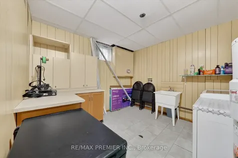 85 Driftwood Avenue Toronto ON M3N 2M7