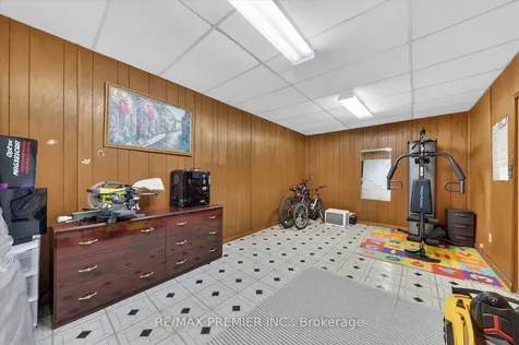 85 Driftwood Avenue Toronto ON M3N 2M7