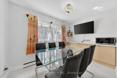85 Driftwood Avenue Toronto ON M3N 2M7