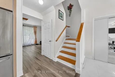 85 Driftwood Avenue Toronto ON M3N 2M7