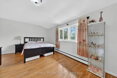 85 Driftwood Avenue Toronto ON M3N 2M7