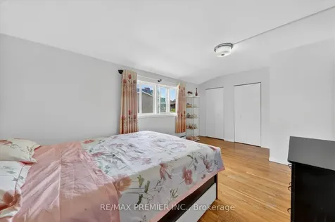 85 Driftwood Avenue Toronto ON M3N 2M7
