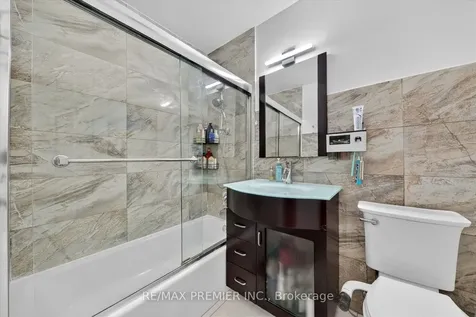 85 Driftwood Avenue Toronto ON M3N 2M7
