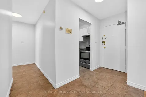 390 Dixon Road Toronto ON M9R 1T4