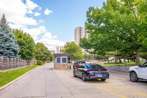 390 Dixon Road Toronto ON M9R 1T4