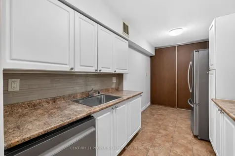 390 Dixon Road Toronto ON M9R 1T4
