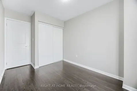 10 Vanhorne Close Brampton ON L7A 0X7