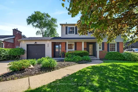 350 East Side Crescent Burlington ON L7R 3G9