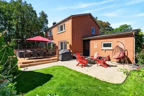 350 East Side Crescent Burlington ON L7R 3G9
