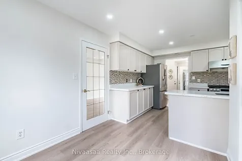 33 Pantages Court Brampton ON L6S 5B7