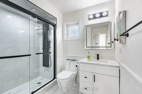 33 Pantages Court Brampton ON L6S 5B7