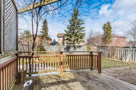 33 Pantages Court Brampton ON L6S 5B7