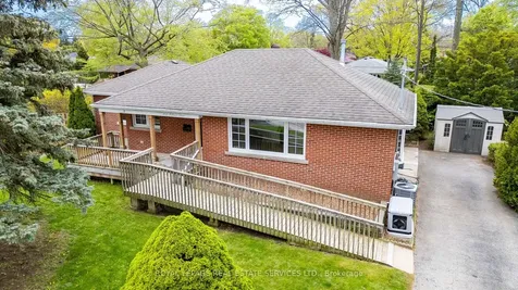 652 Hillcrest Drive Burlington ON L7R 3A7