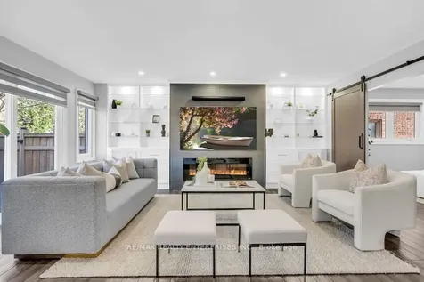 5683 Oldcastle Crescent Mississauga ON L5M 4X6