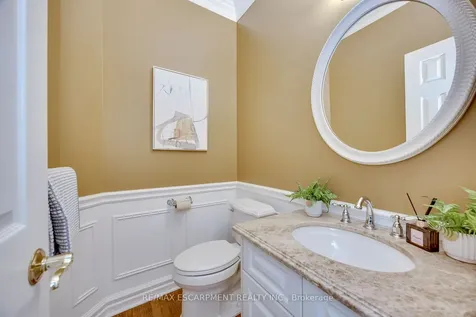 2108 Arbourview Drive Oakville ON L6M 3P3