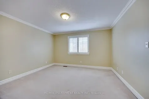 2108 Arbourview Drive Oakville ON L6M 3P3