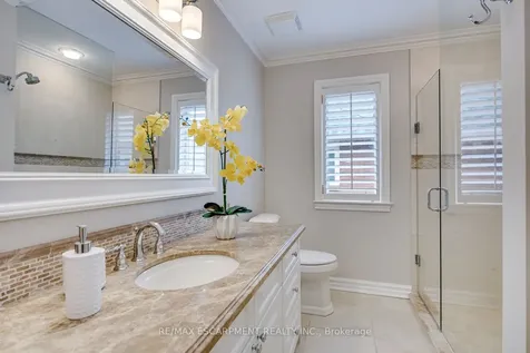 2108 Arbourview Drive Oakville ON L6M 3P3
